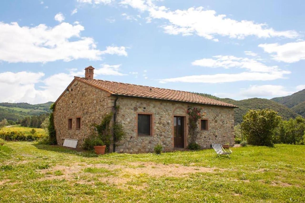 Agriturismo Fattoria Di Statiano Pomarance Exterior foto