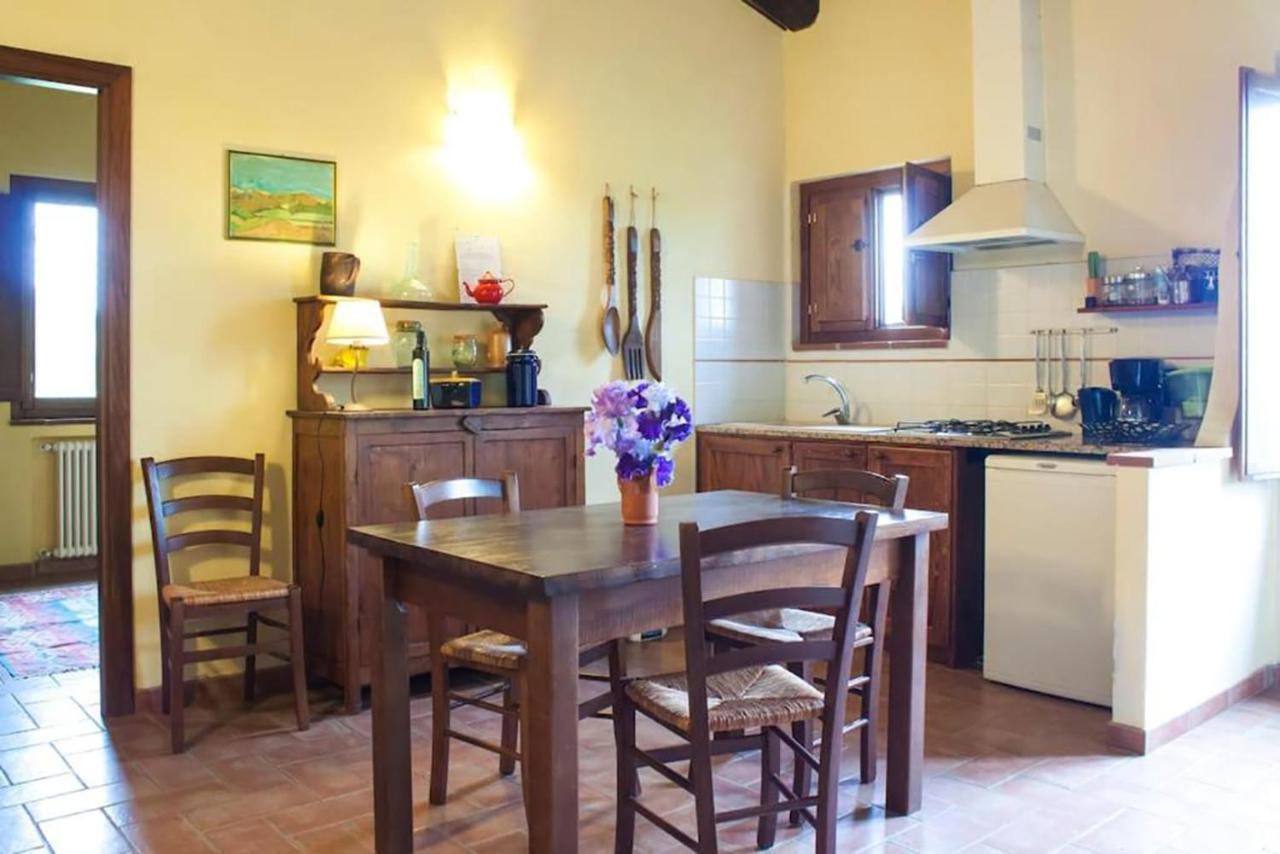 Agriturismo Fattoria Di Statiano Pomarance Exterior foto